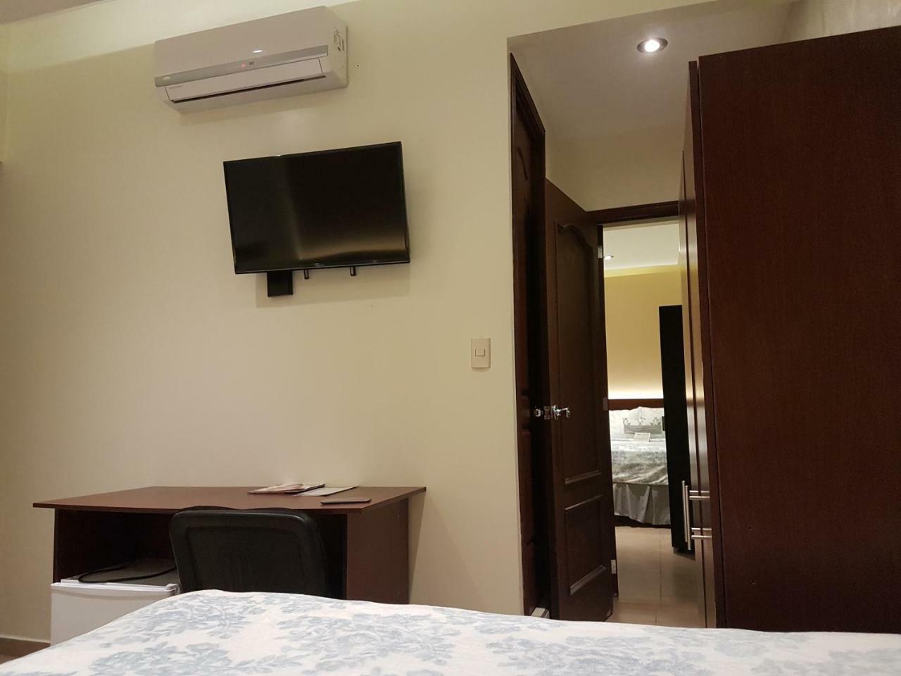 All Days Inn And Out سان سلفادور المظهر الخارجي الصورة